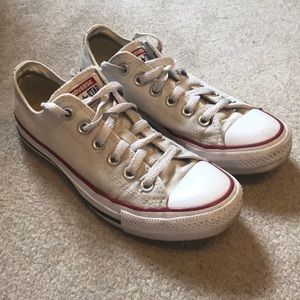 Low top white Converse
